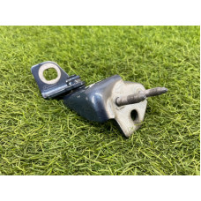 Петля двери