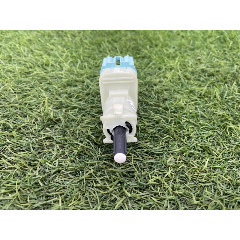 Концевик педали тормоза (электрика / датчики) FORD ESCAPE MK4 2020 1.5 GL3Z13480A