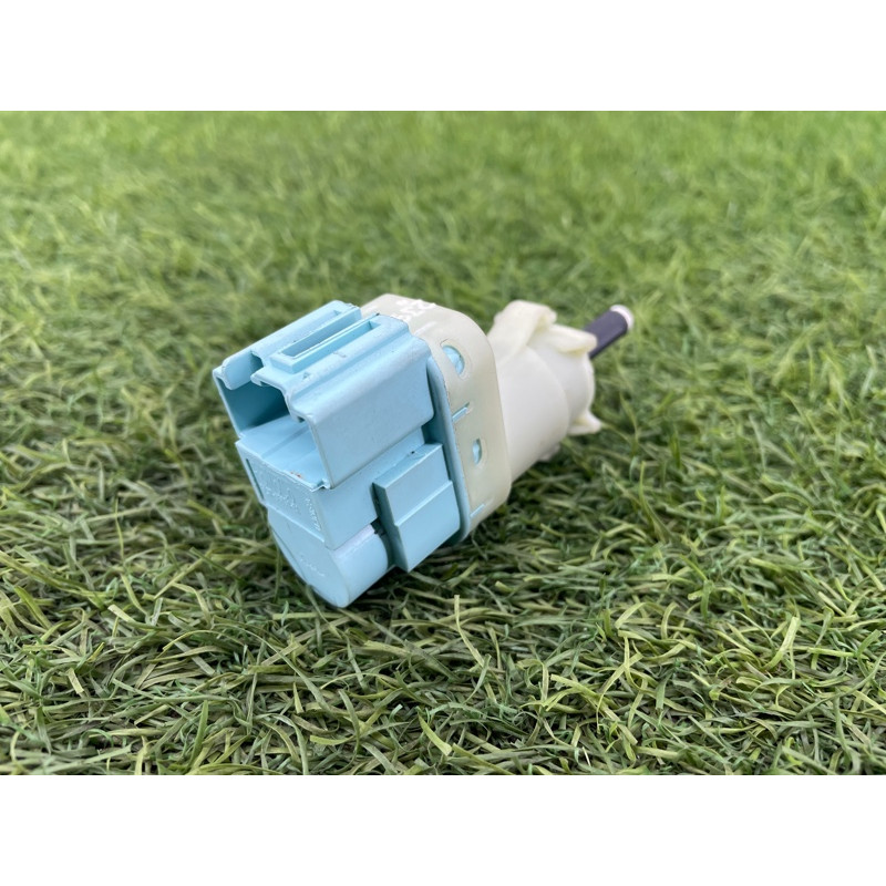 Концевик педали тормоза (электрика / датчики) FORD ESCAPE MK4 2020 1.5 GL3Z13480A