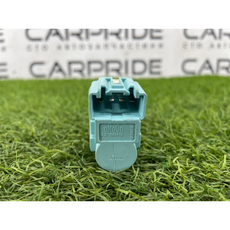 Концевик педали тормоза (электрика / датчики) FORD ESCAPE MK4 2020 1.5 GL3Z13480A