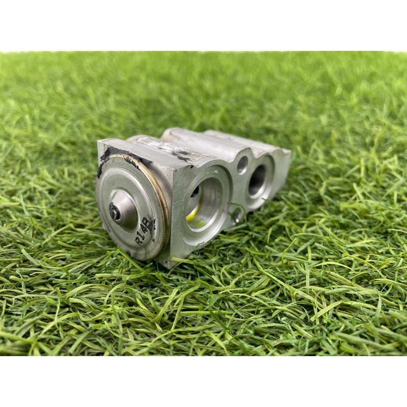 Клапан испарителя кондиционера (отопление и кондиционирование) FORD ESCAPE MK4 2020 1.5 JX6Z19849A