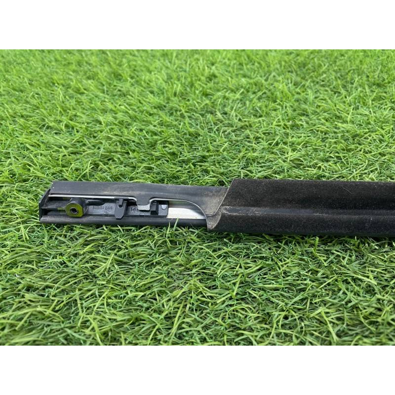 Молдинг скла (кузов і елементи) FORD ESCAPE MK4 2020 1.5 LJ6Z7825860A