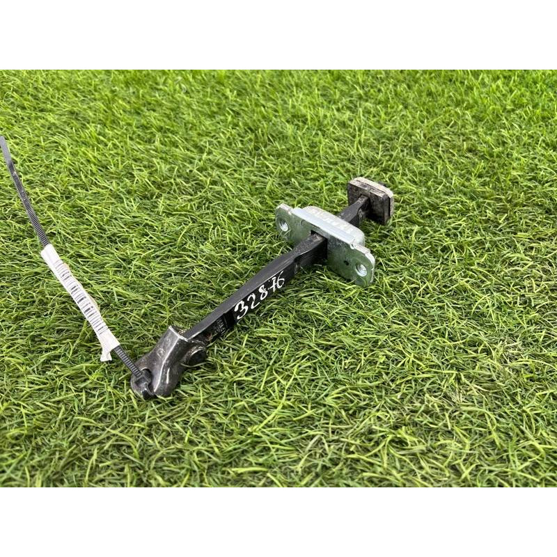 Ограничитель двери (кузов и элементы) Hyundai Sonata LF 2015 2.4 79390C1010