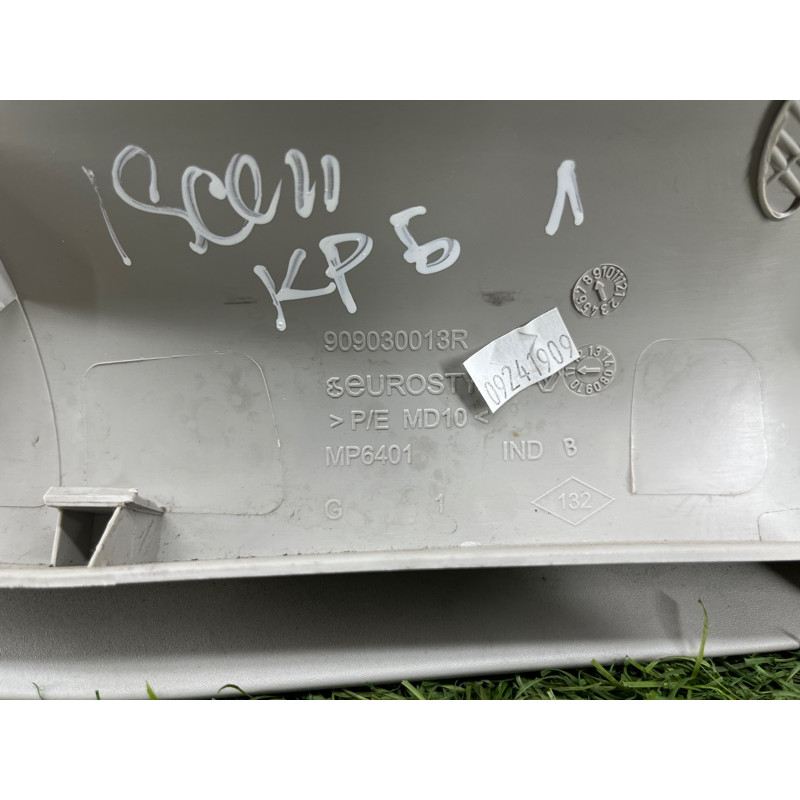 Обшивка крышки багажника (салон) Renault Scenic III 2011 1.6 R9M 909030013R
