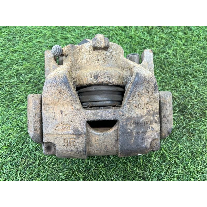 Суппорт тормозной (тормозная система) Renault Scenic III 2011 1.6 R9M 410010001R