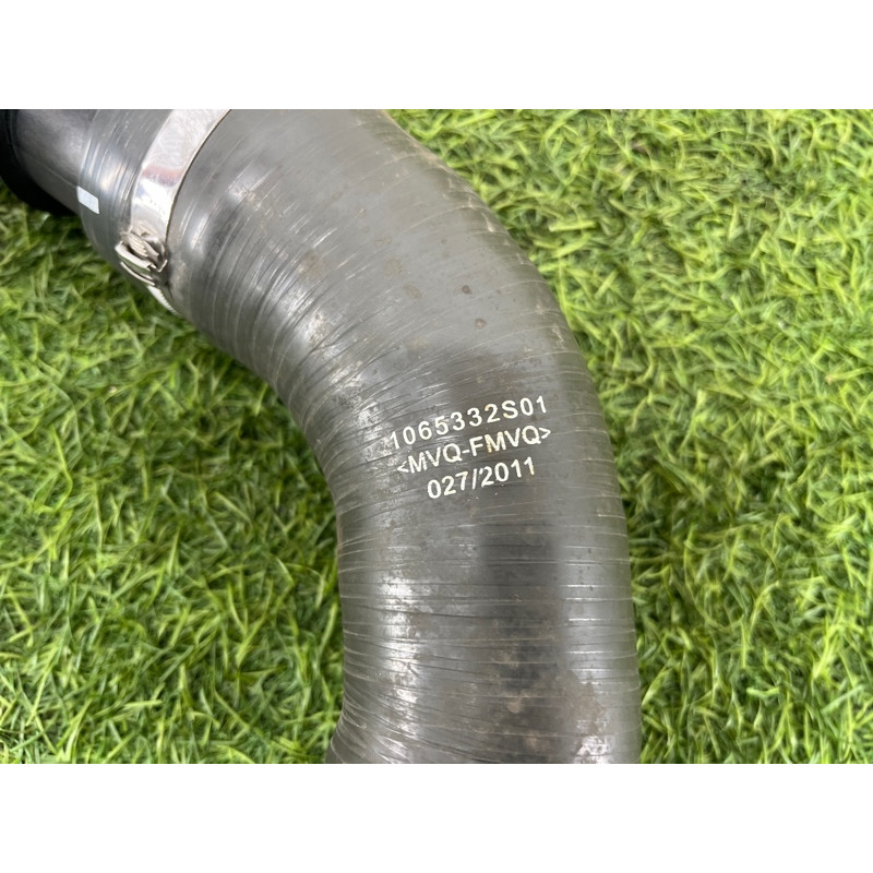 Патрубок интеркулера (двигатель и элементы) Renault Scenic III 2011 1.6 R9M 144605705R