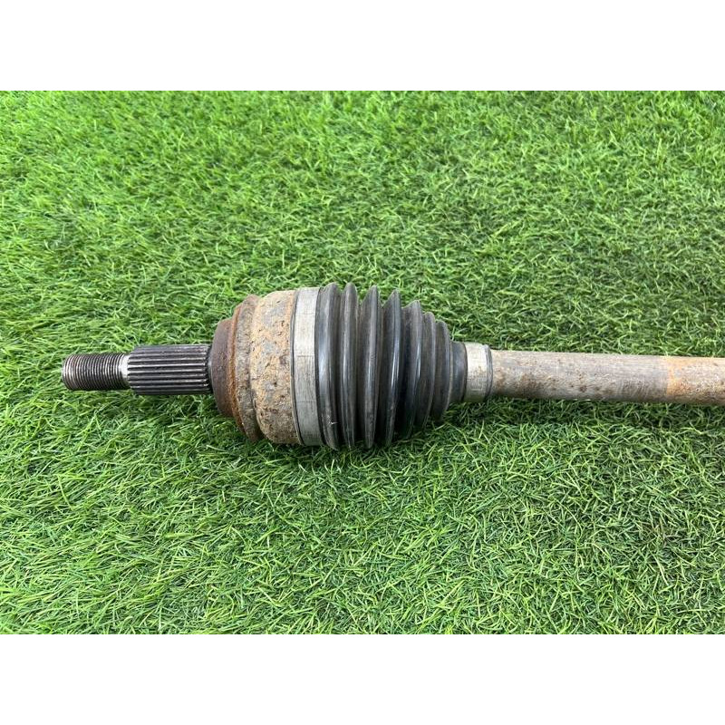 Привод (трансмиссия) Renault Scenic III 2011 1.6 R9M 391001702R