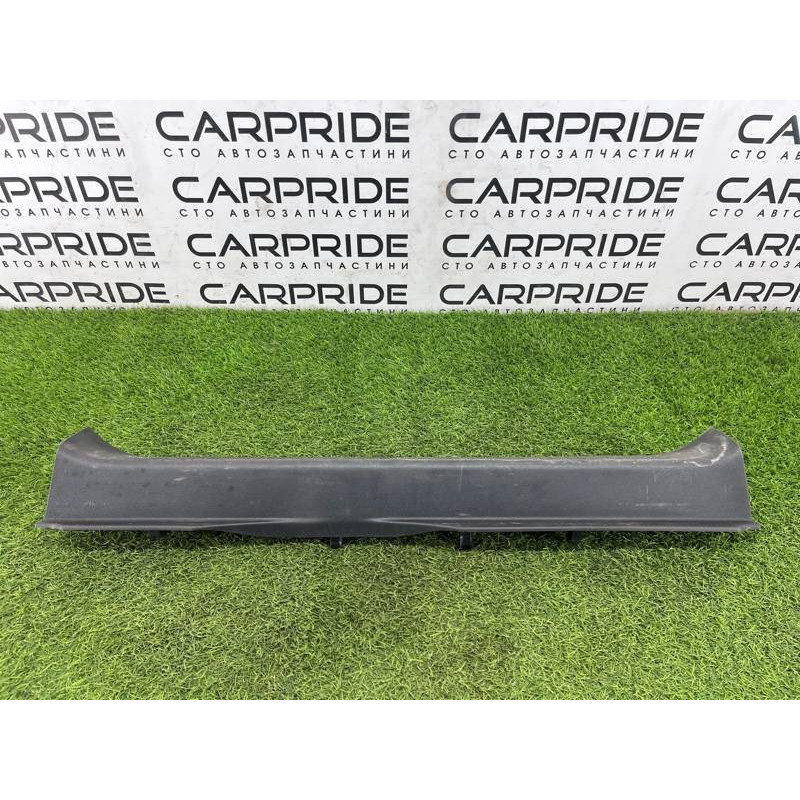 Накладка замка крышки багажника (салон) Renault Scenic III 2011 1.6 R9M 849210002R