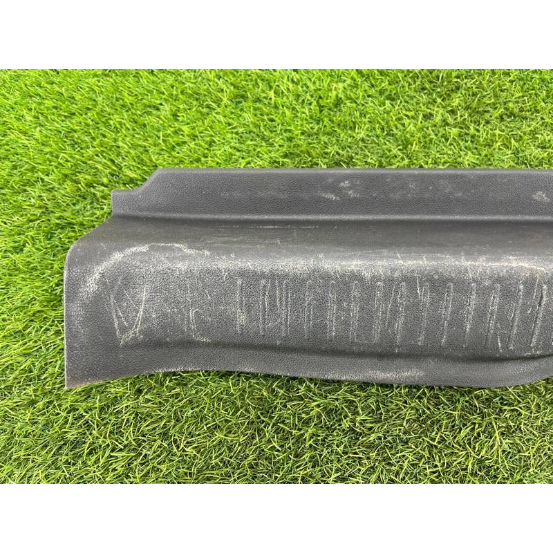 Накладка замка крышки багажника (салон) Renault Scenic III 2011 1.6 R9M 849210002R