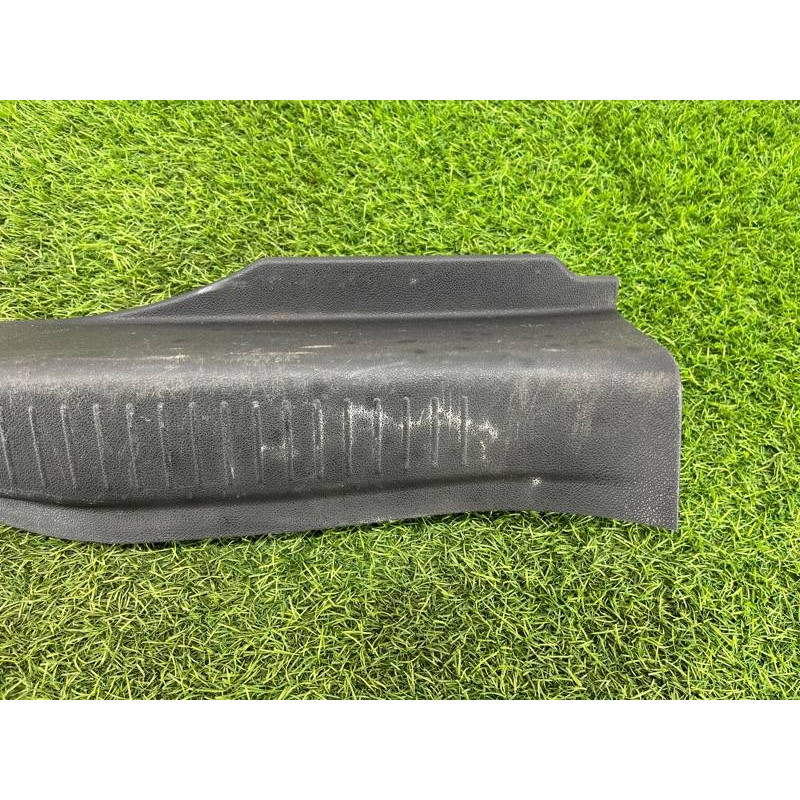 Накладка замка крышки багажника (салон) Renault Scenic III 2011 1.6 R9M 849210002R