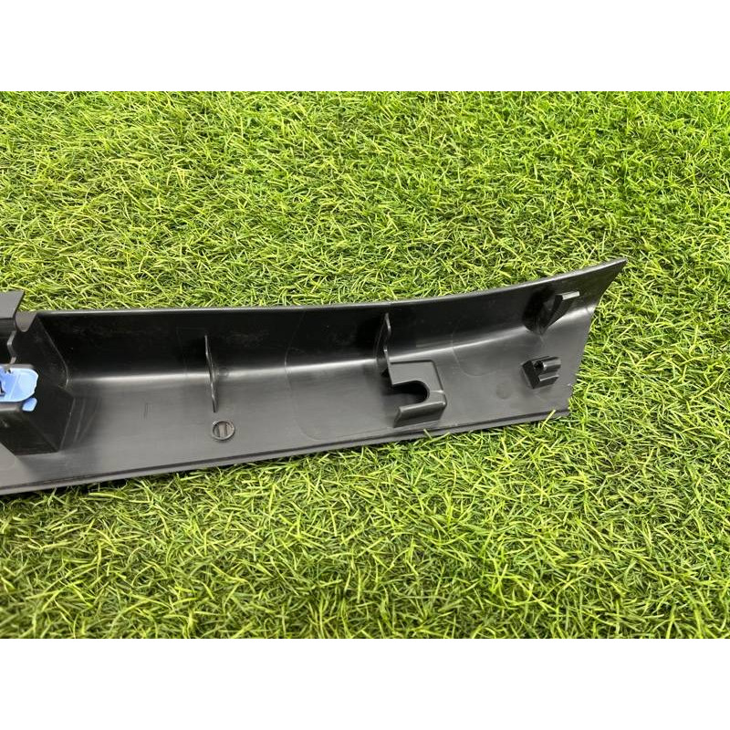 Накладка на порог (кузов и элементы) Renault Scenic III 2011 1.6 R9M 849500086R