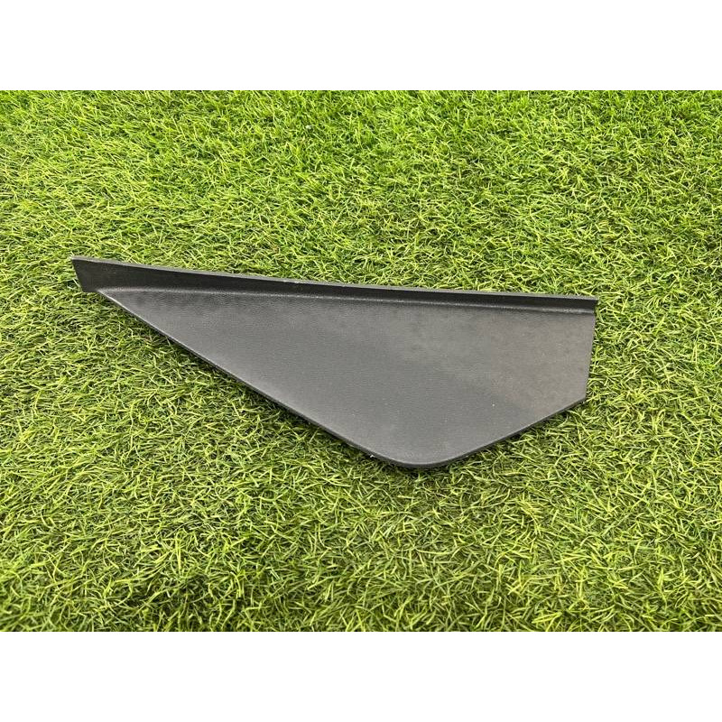 Накладка торпеды боковая (салон) Renault Scenic III 2011 1.6 R9M 689211603R