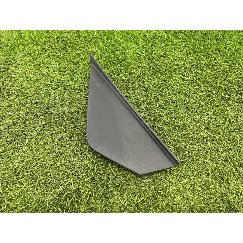 Накладка торпеды боковая (салон) Renault Scenic III 2011 1.6 R9M 689211603R