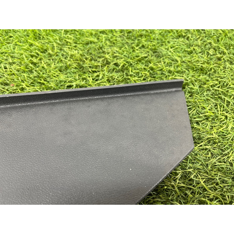 Накладка торпеды боковая (салон) Renault Scenic III 2011 1.6 R9M 689211603R