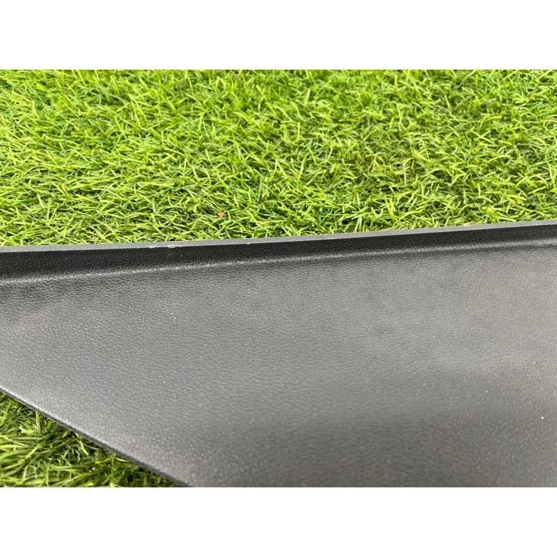 Накладка торпеды боковая (салон) Renault Scenic III 2011 1.6 R9M 689211603R