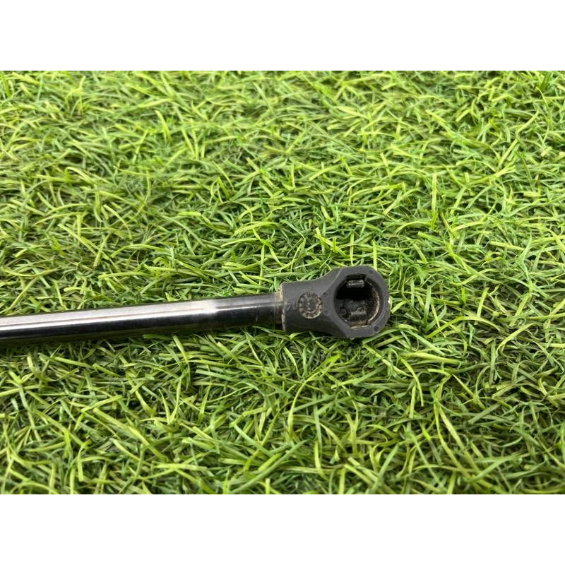 Амортизатор багажника (кузов и элементы) Renault Scenic III 2011 1.6 R9M 904500004r