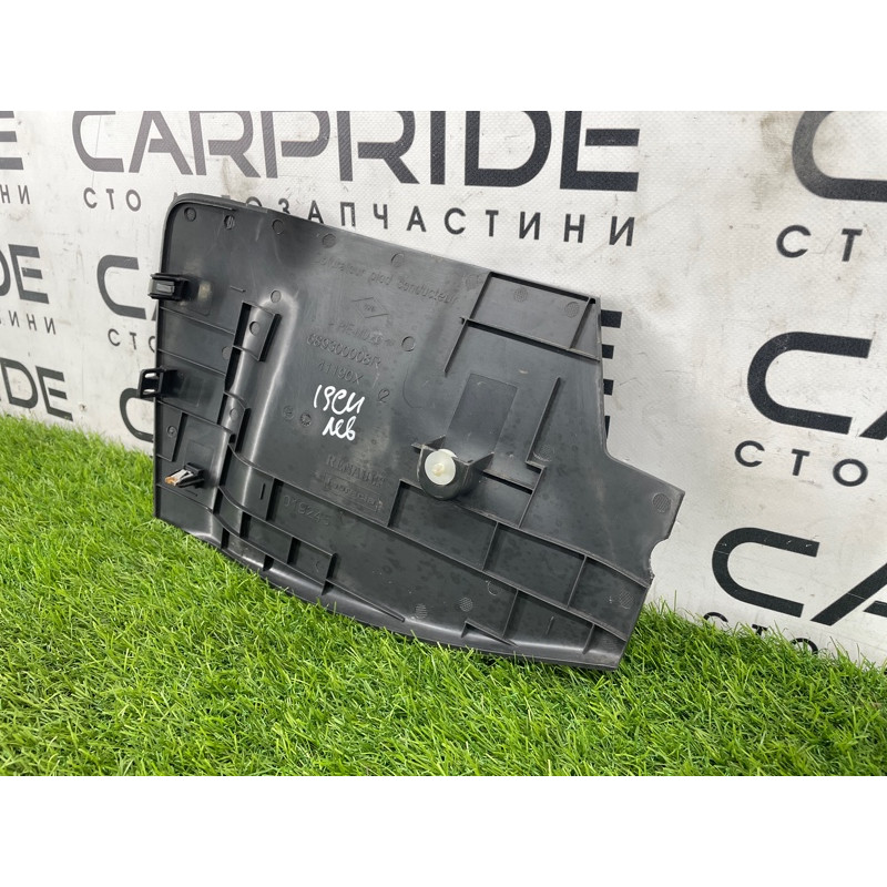 Накладка центральной консоли (салон) Renault Scenic III 2011 1.6 R9M 689300010R