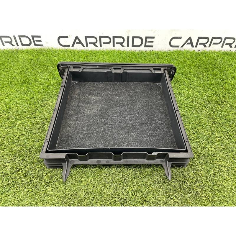 Бардачок сидения (салон) Renault Scenic III 2011 1.6 R9M 883900001R