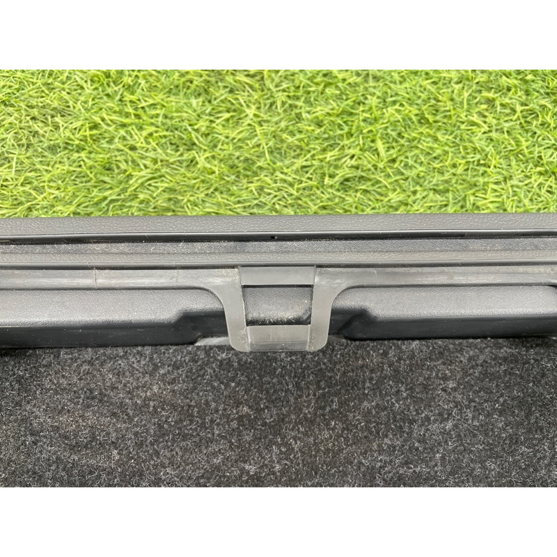 Бардачок сидения (салон) Renault Scenic III 2011 1.6 R9M 883900001R