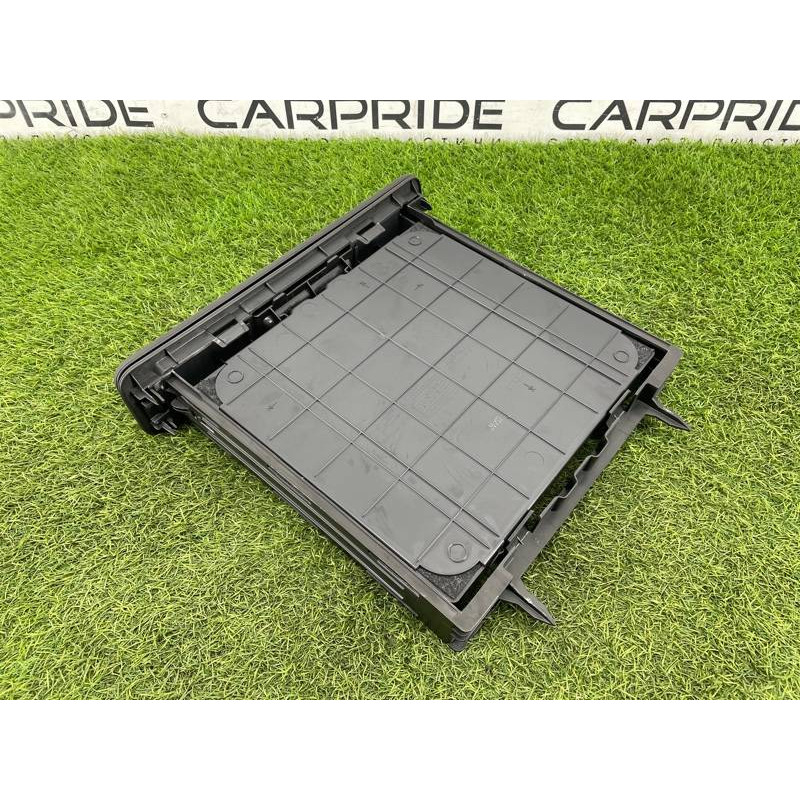 Бардачок сидения (салон) Renault Scenic III 2011 1.6 R9M 883900001R