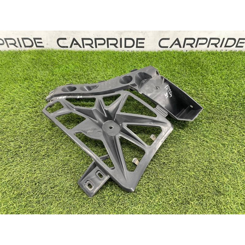 Крепление бампера (кузов и элементы) Renault Scenic III 2011 1.6 R9M 850450007R