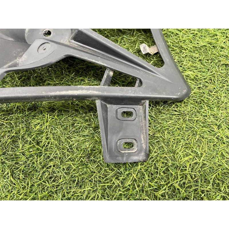 Крепление бампера (кузов и элементы) Renault Scenic III 2011 1.6 R9M 850450007R