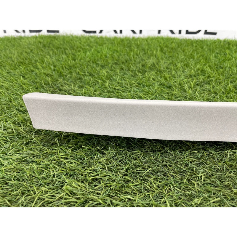 Обшивка крышки багажника (салон) Renault Scenic III 2011 1.6 R9M 909040018R