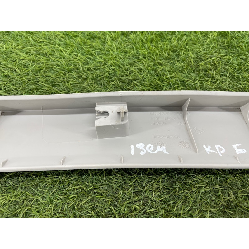 Обшивка крышки багажника (салон) Renault Scenic III 2011 1.6 R9M 909040018R