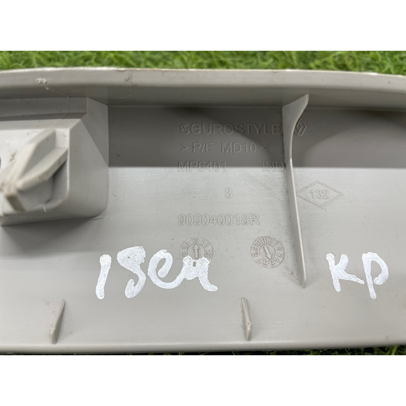 Обшивка крышки багажника (салон) Renault Scenic III 2011 1.6 R9M 909040018R