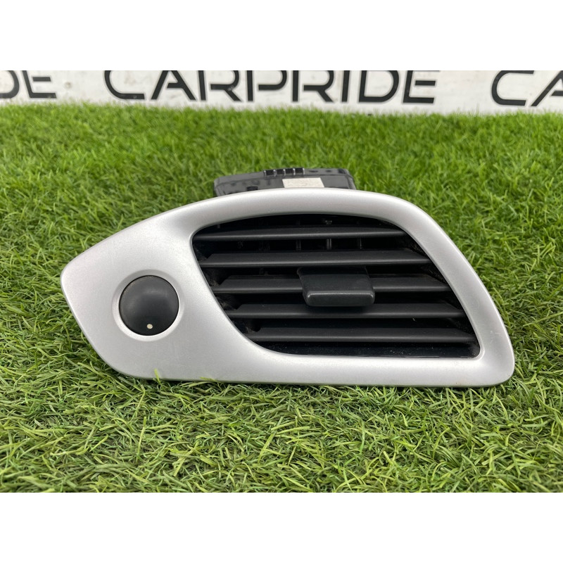 Дефлектор воздуховода (салон) Renault Scenic III 2011 1.6 R9M 687613350R