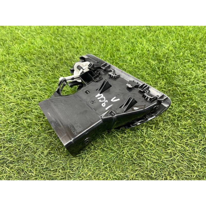 Дефлектор воздуховода (салон) Renault Scenic III 2011 1.6 R9M 687613350R