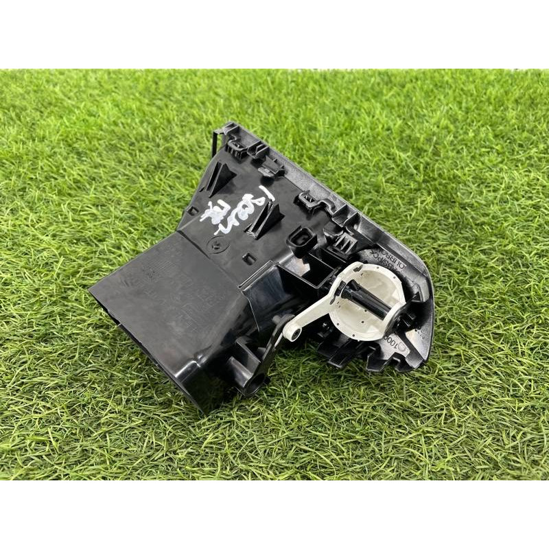 Дефлектор воздуховода (салон) Renault Scenic III 2011 1.6 R9M 687607083R