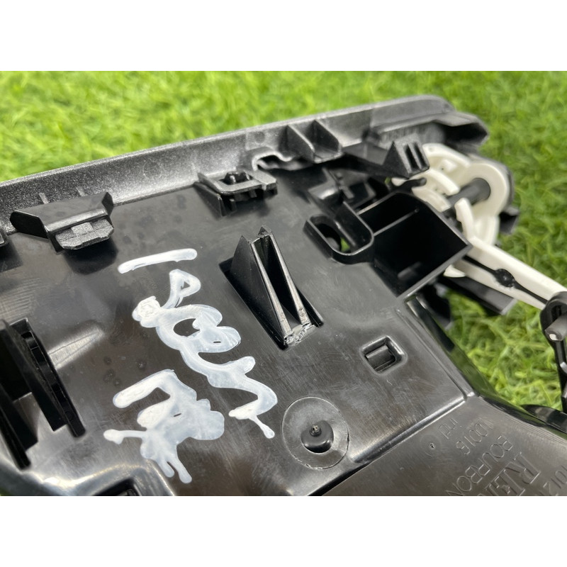 Дефлектор воздуховода (салон) Renault Scenic III 2011 1.6 R9M 687607083R