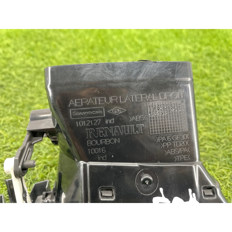 Дефлектор воздуховода (салон) Renault Scenic III 2011 1.6 R9M 687607083R