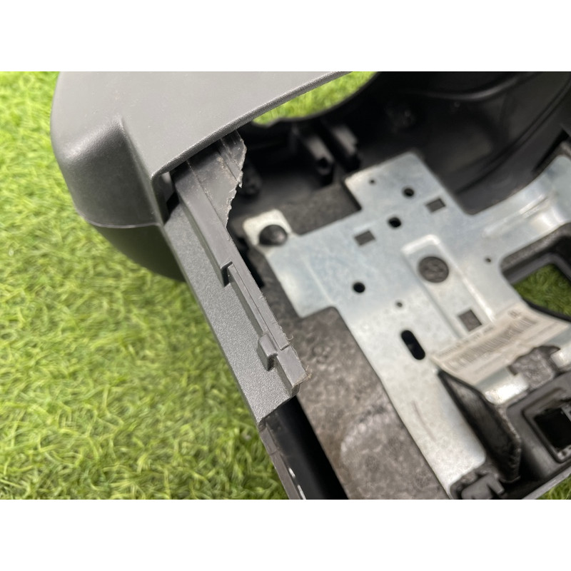 Кожух рулевой колонки (салон) Renault Scenic III 2011 1.6 R9M 484720014R