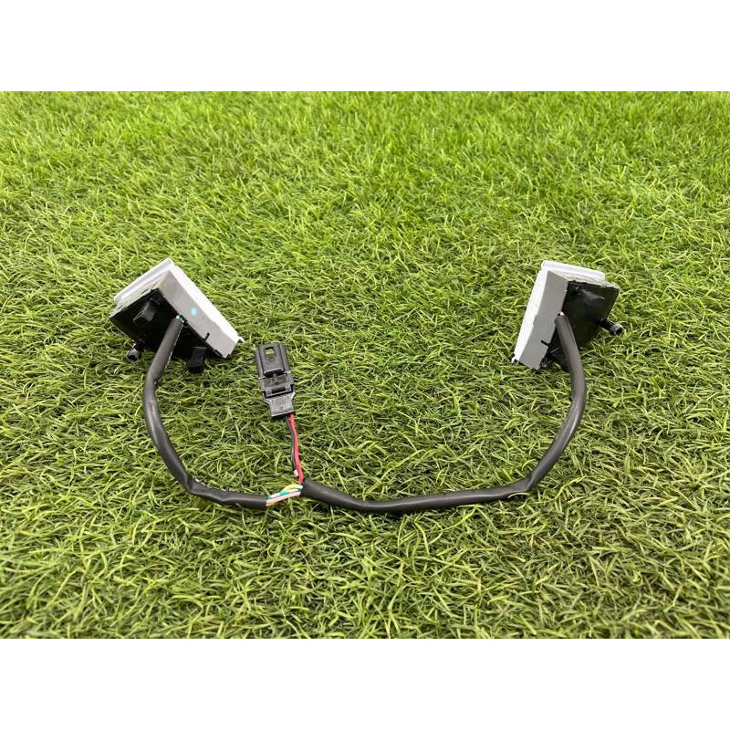 Кнопки руля (электрика / кнопки) Renault Scenic III 2011 1.6 R9M 255501805R