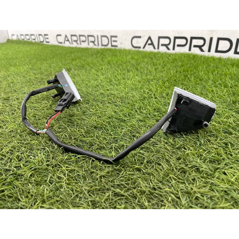 Кнопки руля (электрика / кнопки) Renault Scenic III 2011 1.6 R9M 255501805R