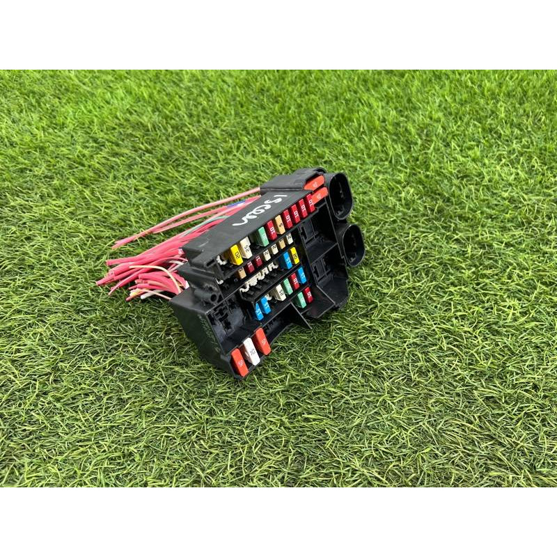 Блок предохранителей (электрика) Renault Scenic III 2011 1.6 R9M 252360003R