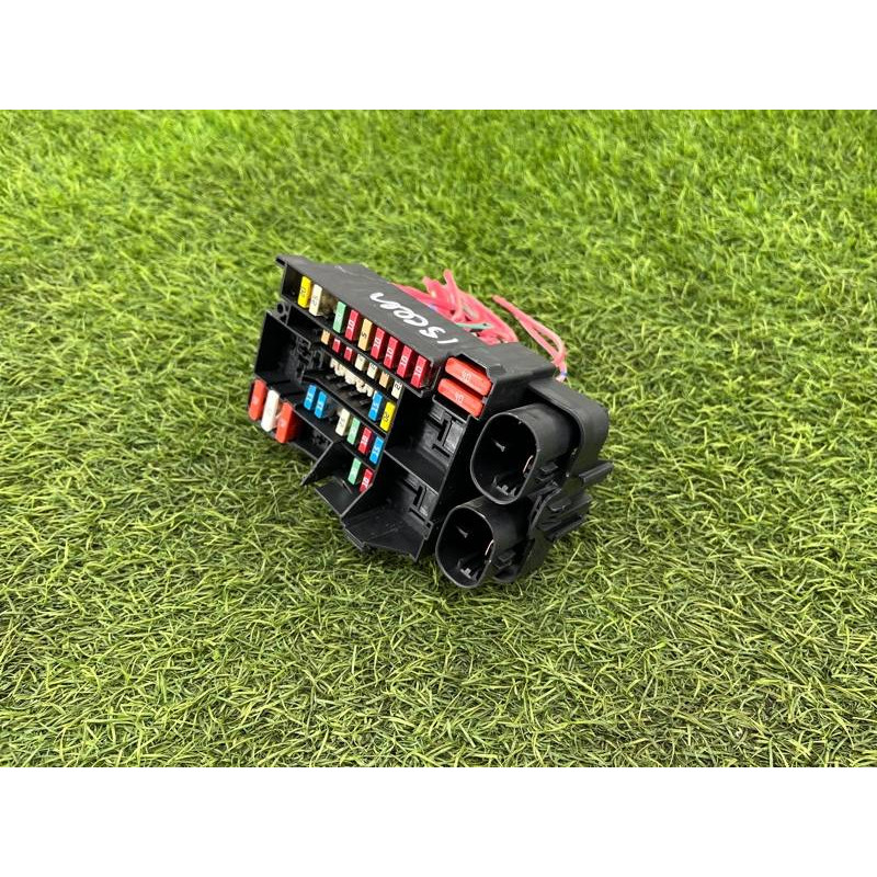 Блок предохранителей (электрика) Renault Scenic III 2011 1.6 R9M 252360003R