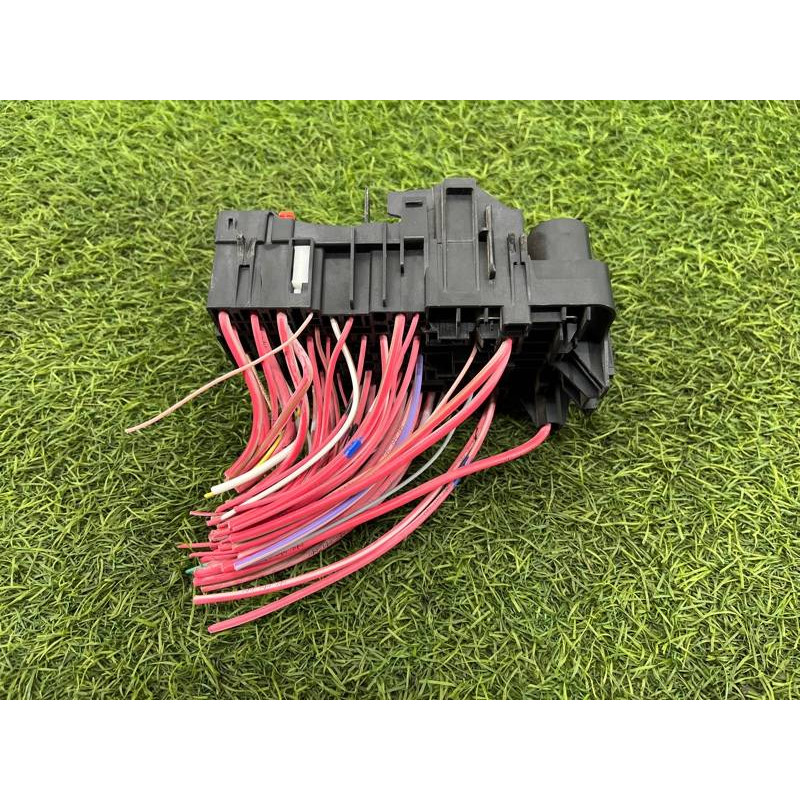 Блок предохранителей (электрика) Renault Scenic III 2011 1.6 R9M 252360003R