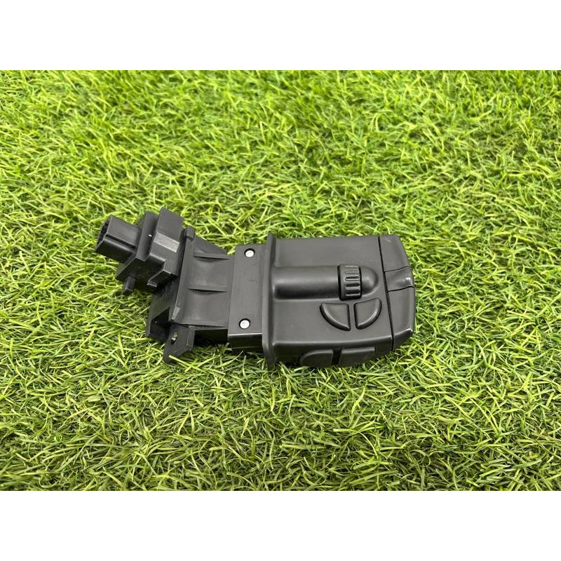 Кнопки мультимедиа (электрика / кнопки) Renault Scenic III 2011 1.6 R9M 255520013R