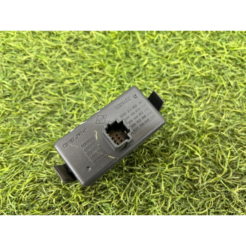 Кнопка аварийной сигнализации (электрика / кнопки) Renault Scenic III 2011 1.6 R9M 252100502R