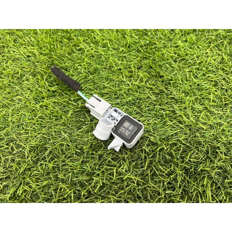 Датчик удара (электрика / датчики) Renault Scenic III 2011 1.6 R9M 988312833R