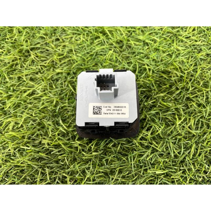 Кнопка управления Бортовым Компьютером (электрика / кнопки) Renault Scenic III 2011 1.6 R9M 283950001r