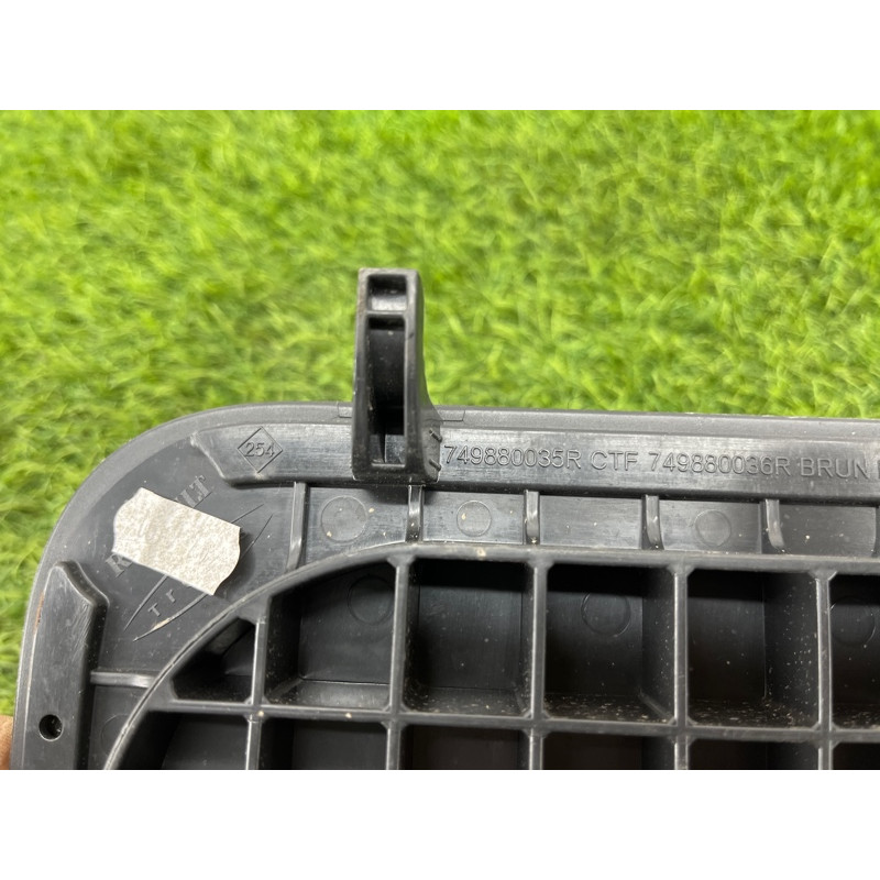 Крышка бардачка (салон) Renault Scenic III 2011 1.6 R9M 749882761R