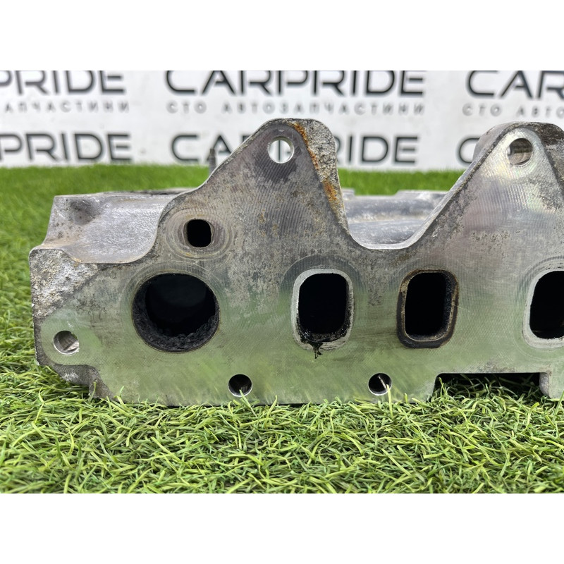 Коллектор впускной (впускная система) Renault Scenic III 2011 1.6 R9M 140030286R