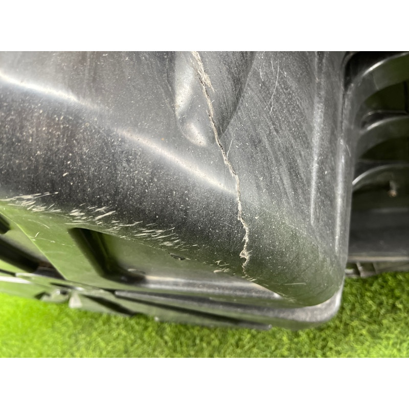 Лоток для запасного колеса (салон) Renault Scenic III 2011 1.6 R9M 8200890248