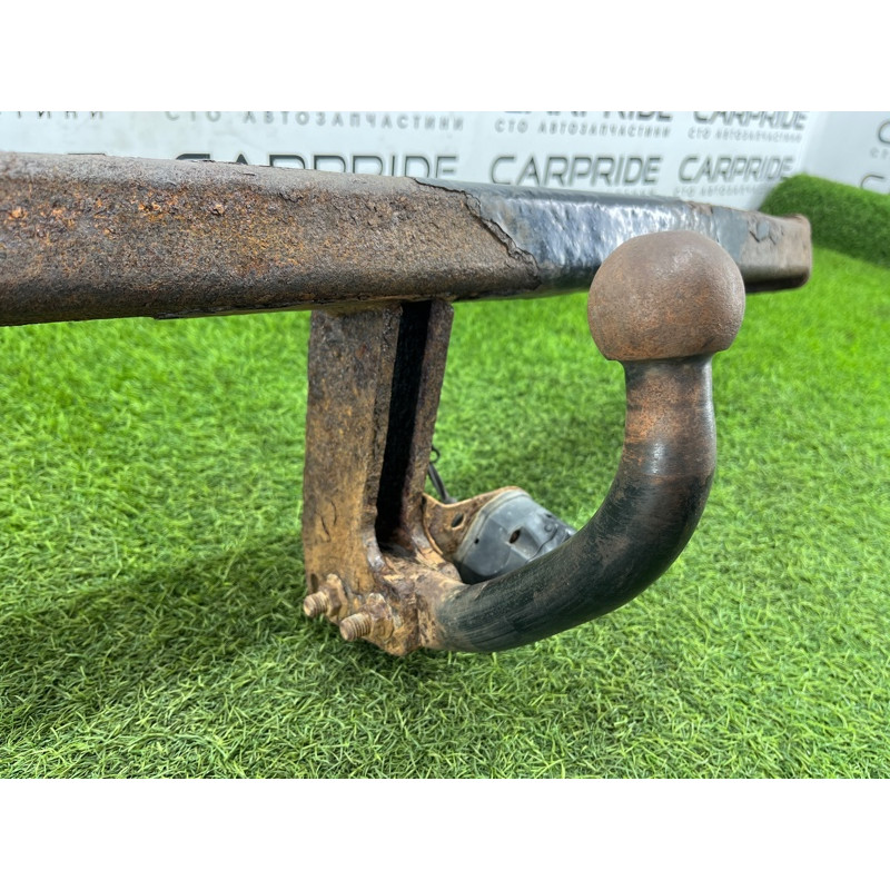 Фаркоп (кузов и элементы) Renault Scenic III 2011 1.6 R9M 8201153890