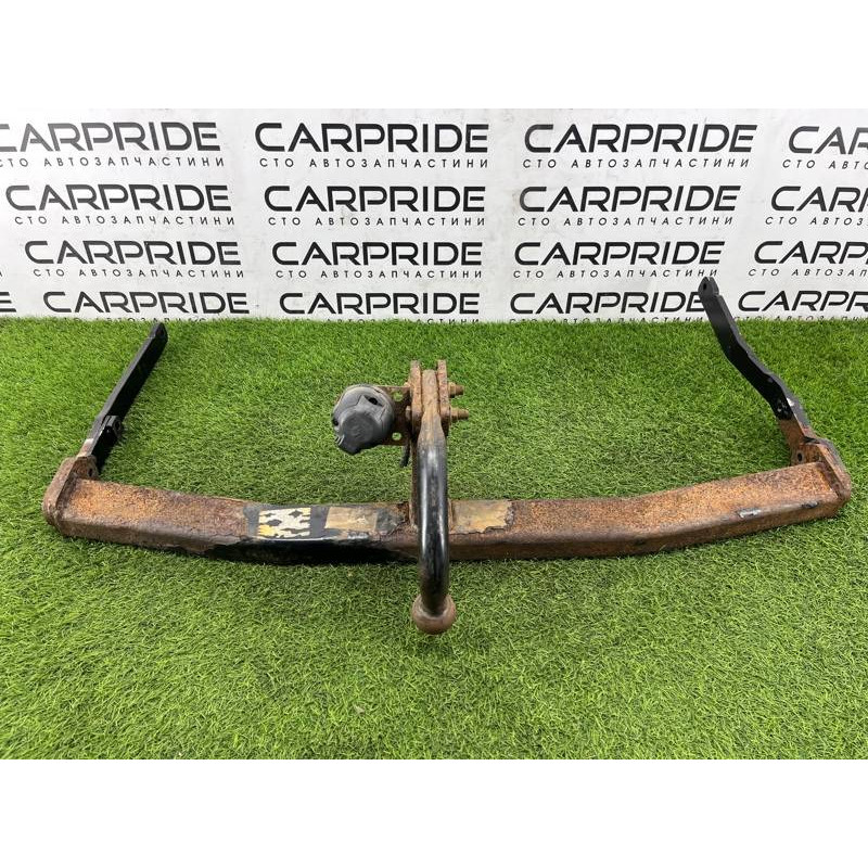 Фаркоп (кузов и элементы) Renault Scenic III 2011 1.6 R9M 8201153890