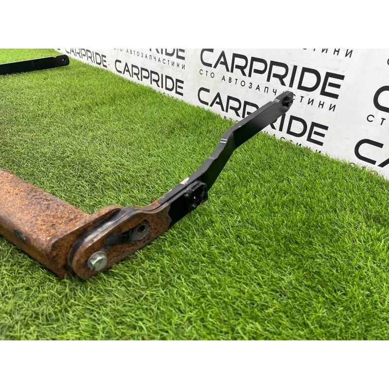 Фаркоп (кузов и элементы) Renault Scenic III 2011 1.6 R9M 8201153890